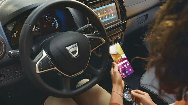 Dacia Spring täiselektriline Apple CarPlay Android Auto soodne elektriauto