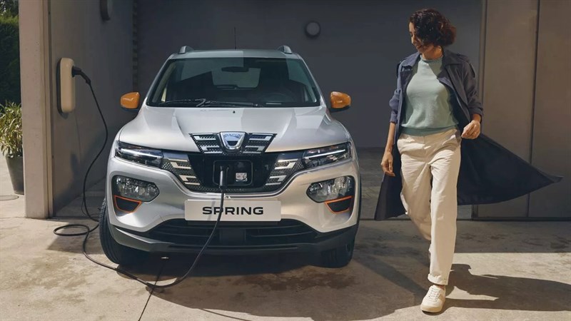 Dacia Spring täiselektriline kiire laadimine sõiduulatus ökonoomne elektriauto