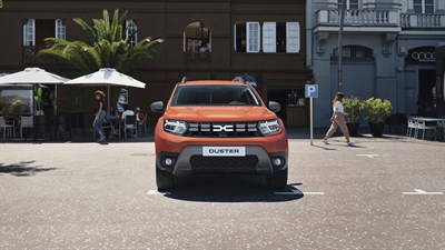 Uus oranž Dacia Duster soodne maastur uus logo led tuled esituled nina esiosa
