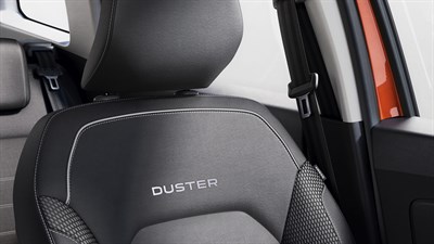 Uus oranž Dacia Duster soodne maastur uus logo sisekujundus istmed ergonoomilised